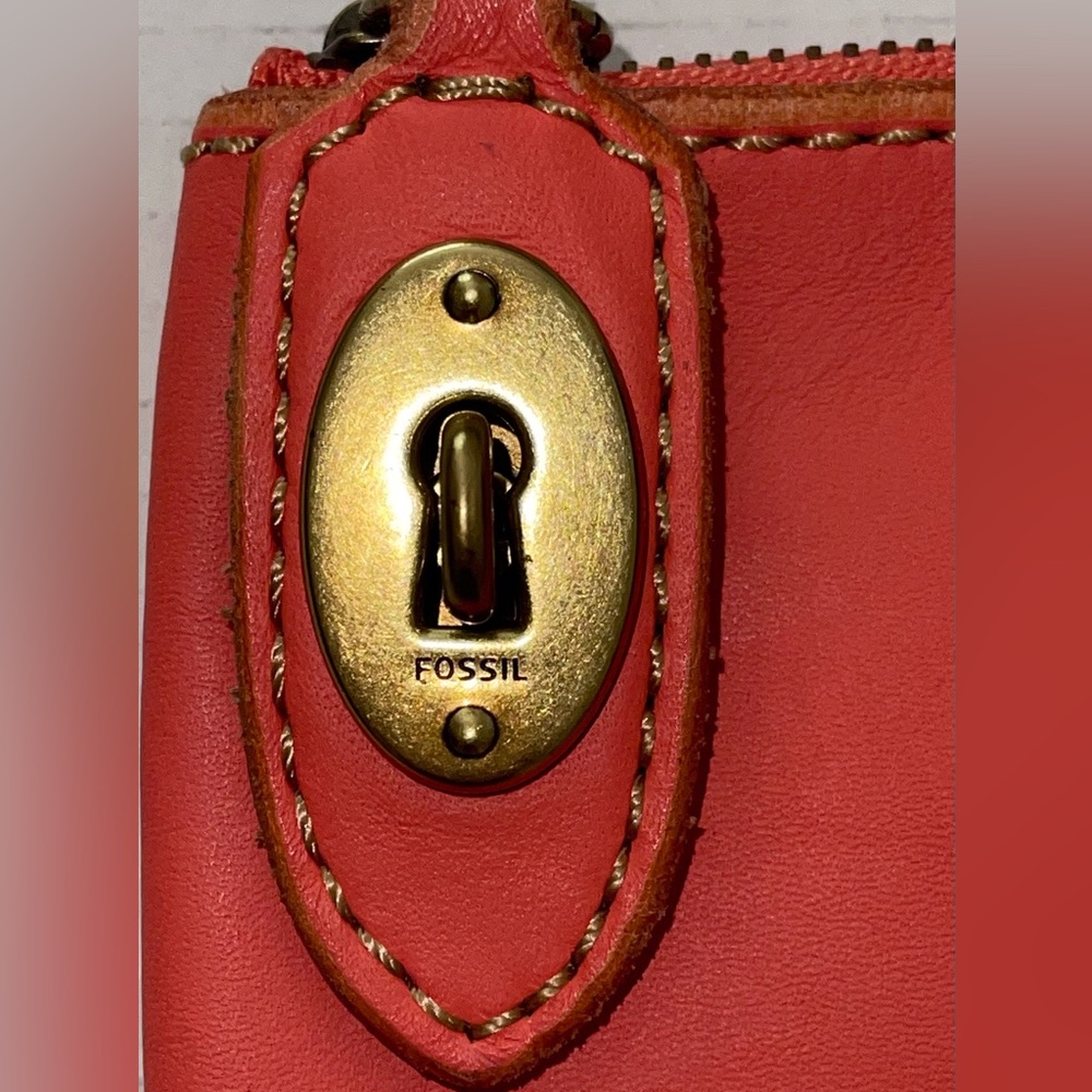 Leather FOSSIL Zip Lock Pouch - Picture 3 of 11